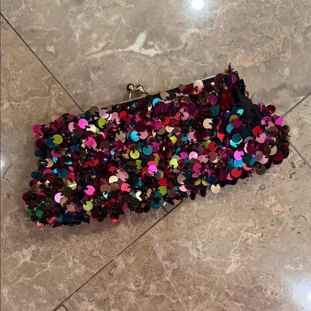Source Unknown Multicolor Sequin Clutch